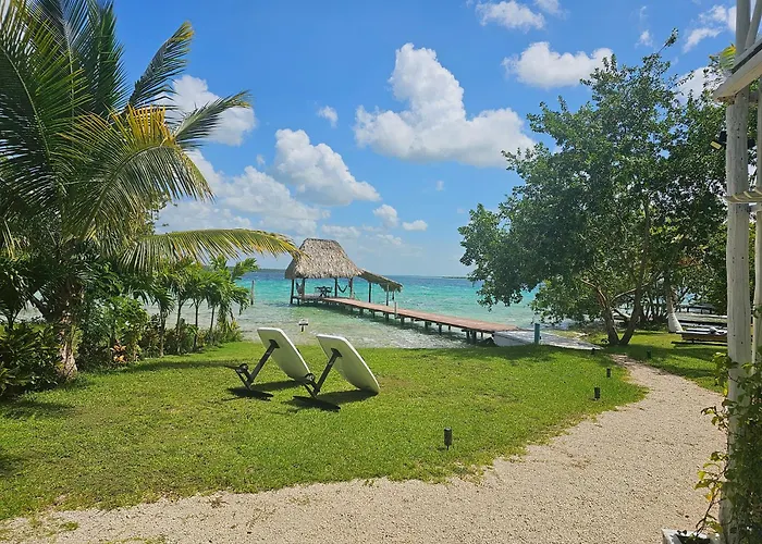 Cabana Con Muelle Privado En La Laguna De Bacalar